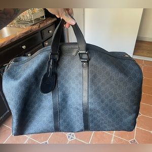 GUCCI logo BLACK DUFFLE BAG
